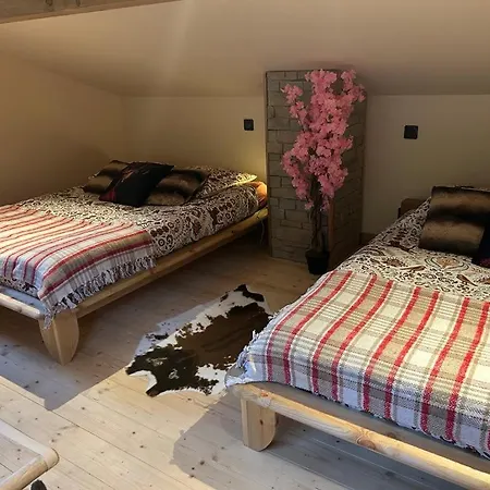Bienvenue Dans Notre Le Roscoland Tiny Rantch Chalet Mouxy