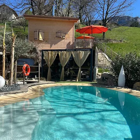 Bienvenue Dans Notre Le Roscoland Tiny Rantch Chalet Mouxy