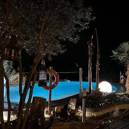 Chalet Bienvenue Dans Notre Le Roscoland Tiny Rantch Mouxy