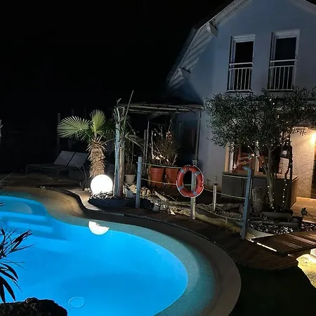 Bienvenue Dans Notre Le Roscoland Tiny Rantch Chalet Mouxy
