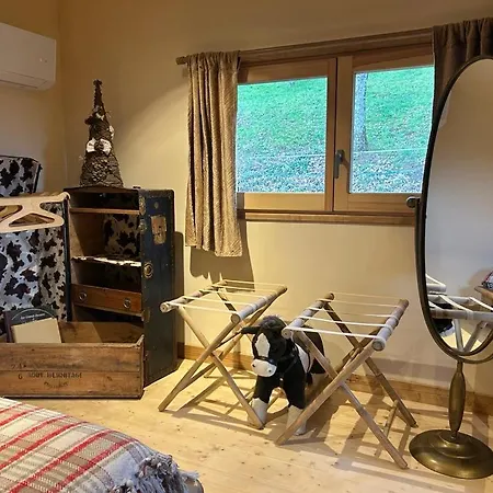 Chalet Bienvenue Dans Notre Le Roscoland Tiny Rantch